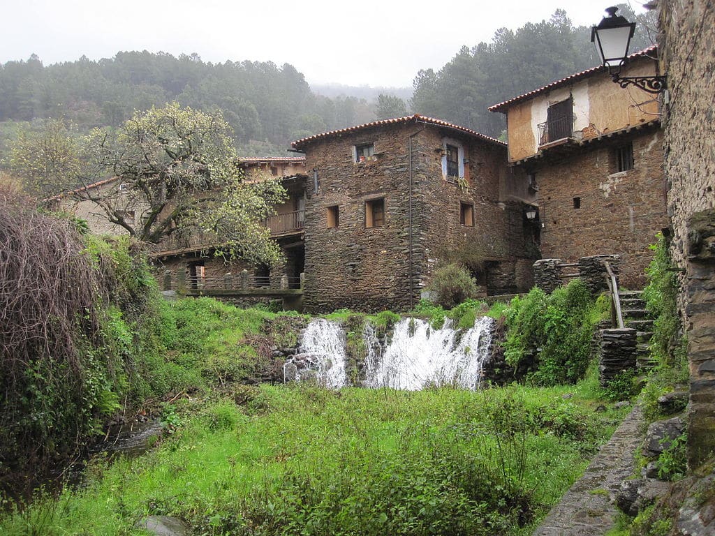 Sierra de Gata, una joya desconocida de Extremadura Robledillo de Gata, Cáceres, Extremadura